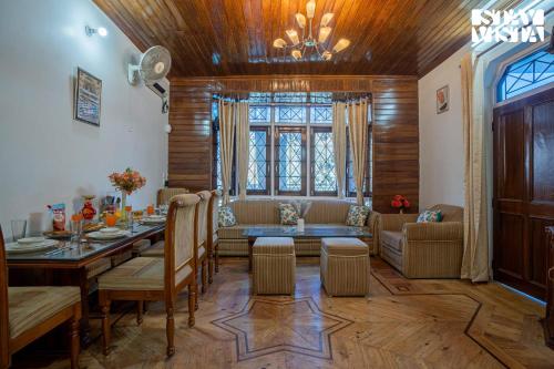 stayvista at the northern lake house