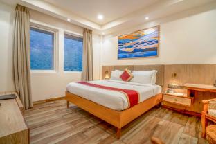 hotel tathagat ashok