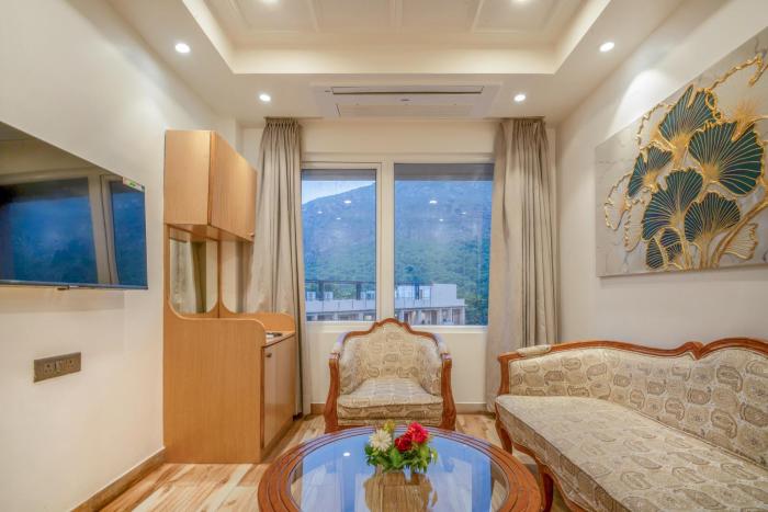 hotel tathagat ashok