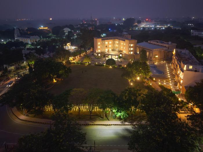 hotel tathagat ashok