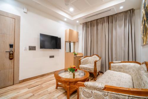 hotel tathagat ashok