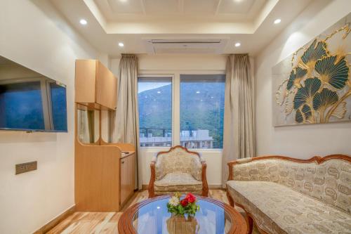 hotel tathagat ashok