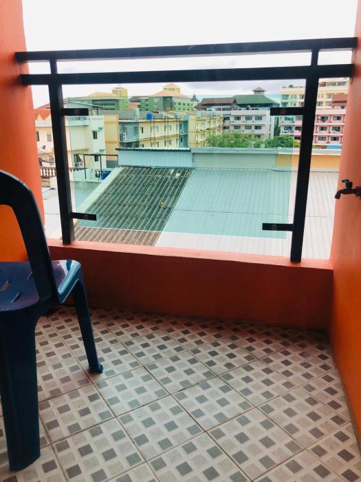 royal star suites pattaya