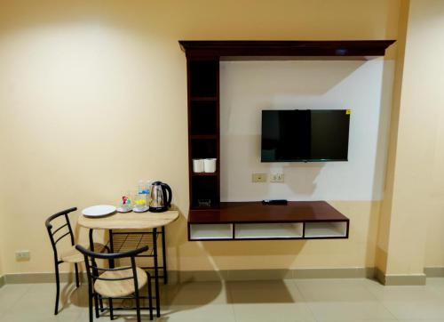 royal star suites pattaya