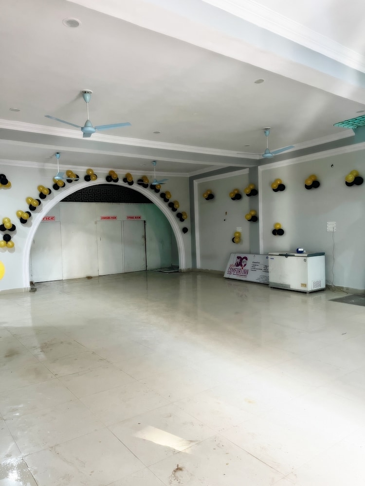 hotel datia comfort inn