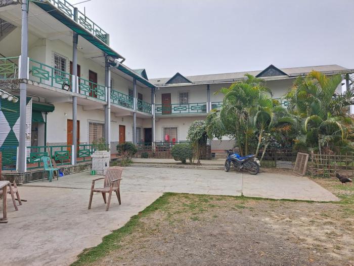 banolata lakeside homestay by stayapart