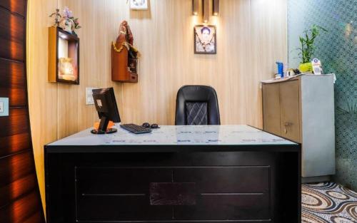 Hotel Negi Palace By Stayapart,,2 star