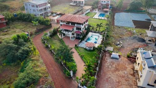 mahalaxmi hills bungalow