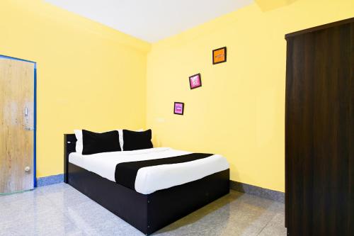 Hotel O Prava Inn,,3 star