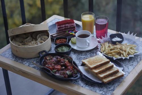 Deva's Retreat,,2 star