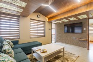 Villa Euphoria,,3 star