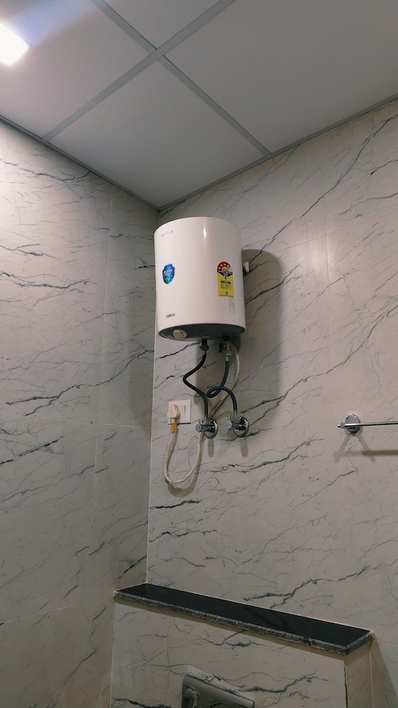 hotel the shanaya agra