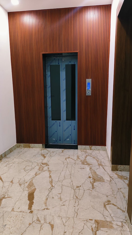 hotel the shanaya agra