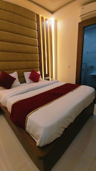 hotel the shanaya agra