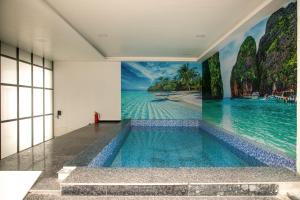 the monarch hotel bagalur it park