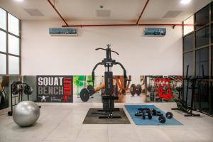 the monarch hotel bagalur it park