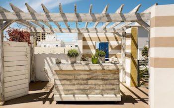 The Local House,Miami>>Florida,4 star