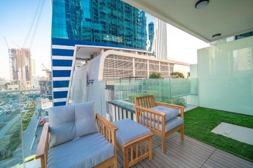 charm studio fully furnished with style