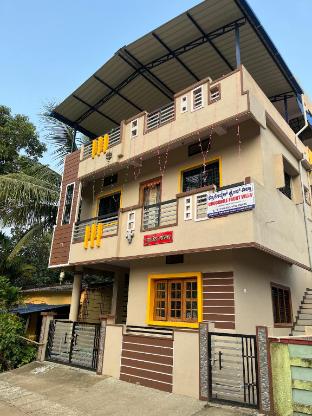 crocodile front villa