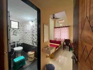 crocodile front villa