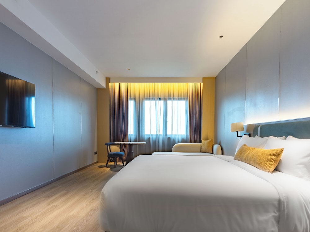 breakx hotel penang