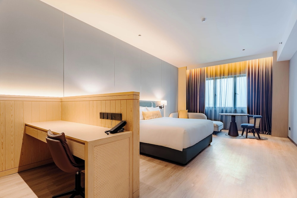 breakx hotel penang