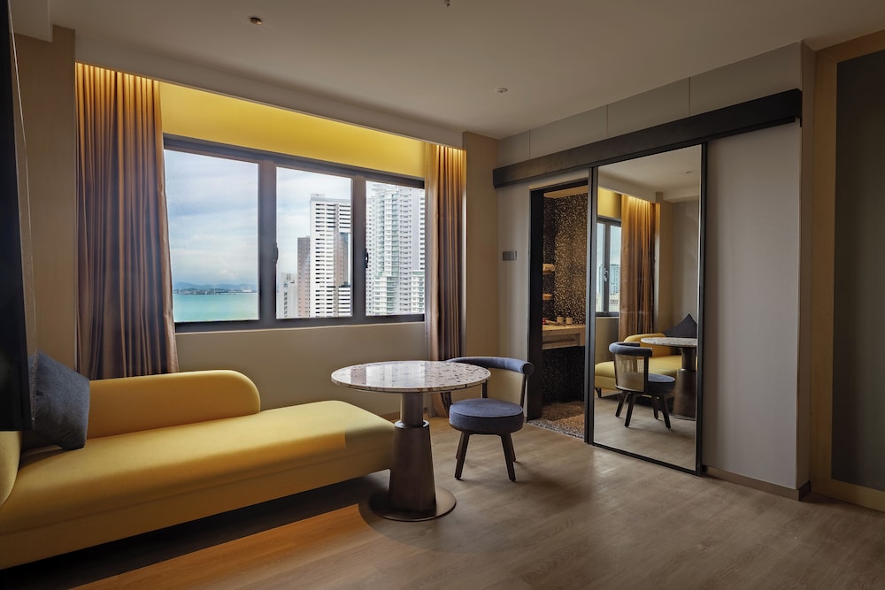 breakx hotel penang