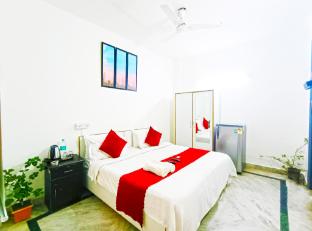 hotel hauz khas fort view