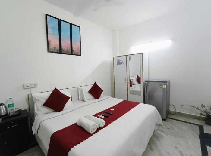 hotel hauz khas fort view