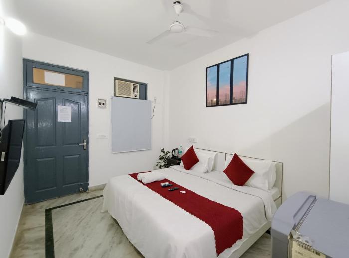 hotel hauz khas fort view
