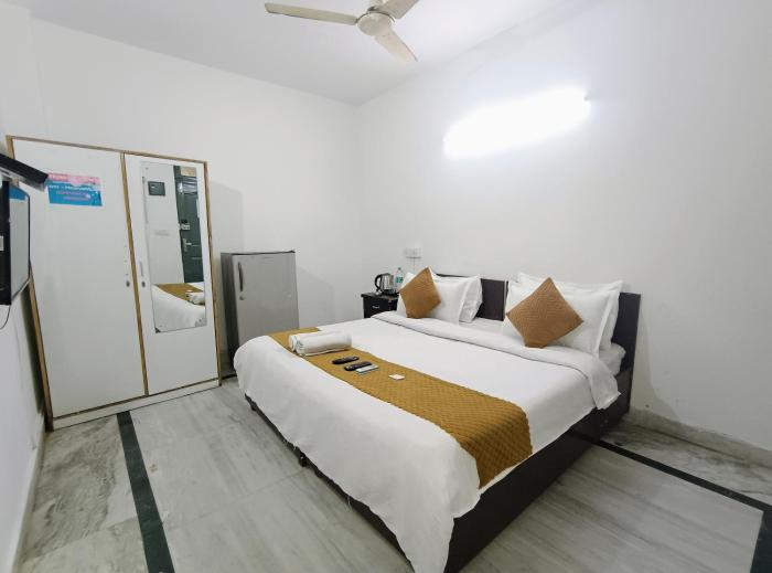 hotel hauz khas fort view