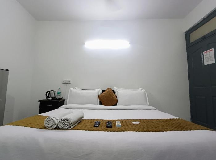hotel hauz khas fort view