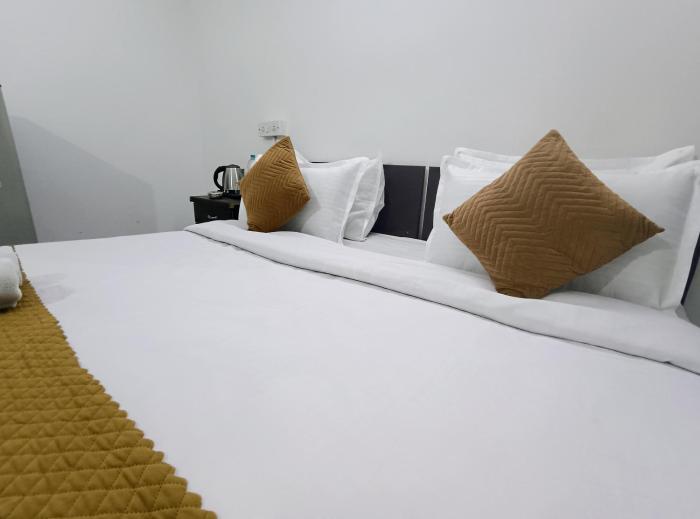 hotel hauz khas fort view