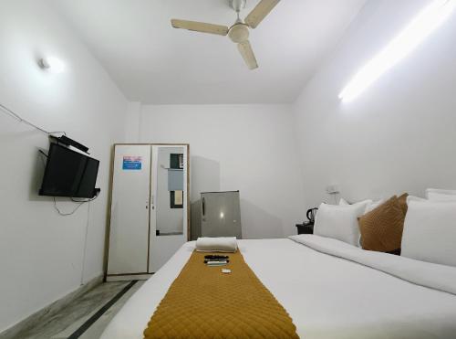 hotel hauz khas fort view