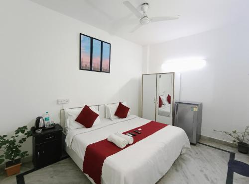 hotel hauz khas fort view