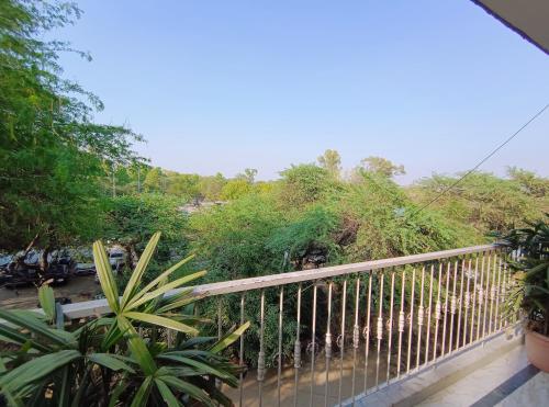 hotel hauz khas fort view