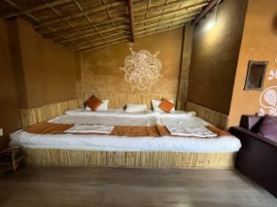 ret mahal huts and resort