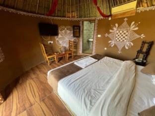 ret mahal huts and resort