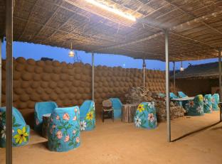 ret mahal huts and resort