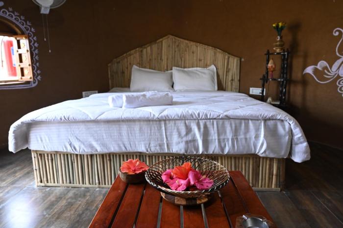 ret mahal huts and resort