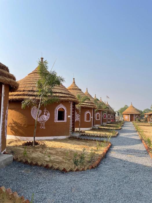 ret mahal huts and resort