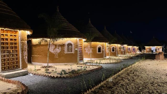 ret mahal huts and resort