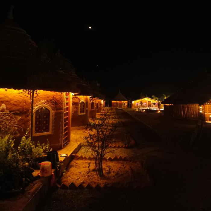 ret mahal huts and resort