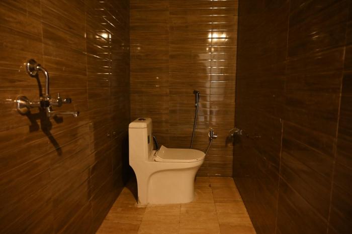 ret mahal huts and resort