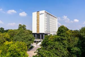radisson hotel prayagraj
