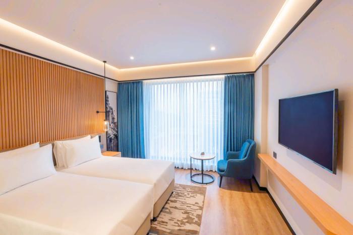 radisson hotel prayagraj