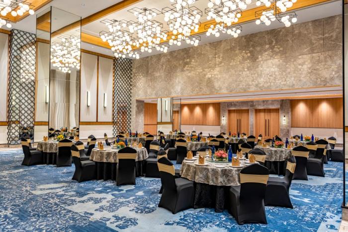 radisson hotel prayagraj