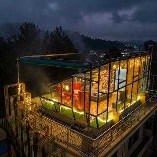 xtsy travellers hostel