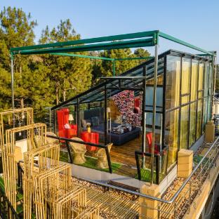 xtsy travellers hostel