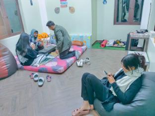 xtsy travellers hostel